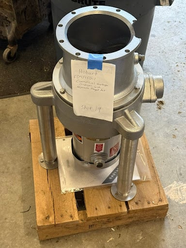 Hobart FD4/150 commercial garbage disposer. Shop 19 picture 1/2