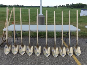 Shovels for groundbreaking