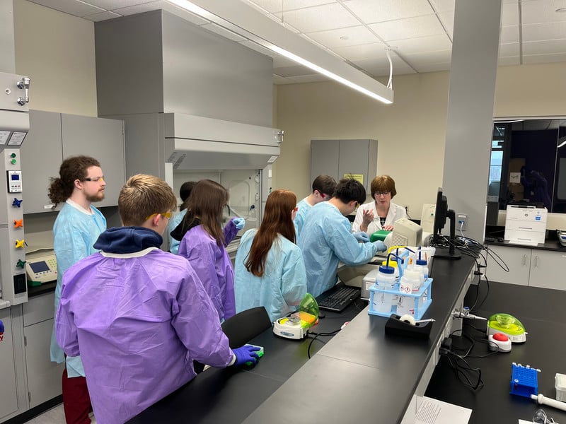 Biotechnology students participate in a hands-on lab experience.